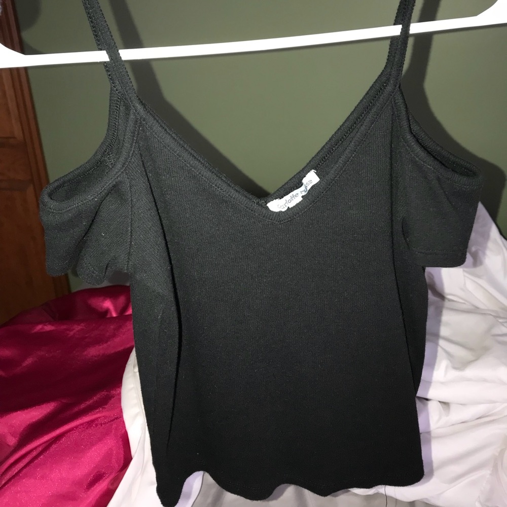 Cold shoulder top PERFECT CONDITION